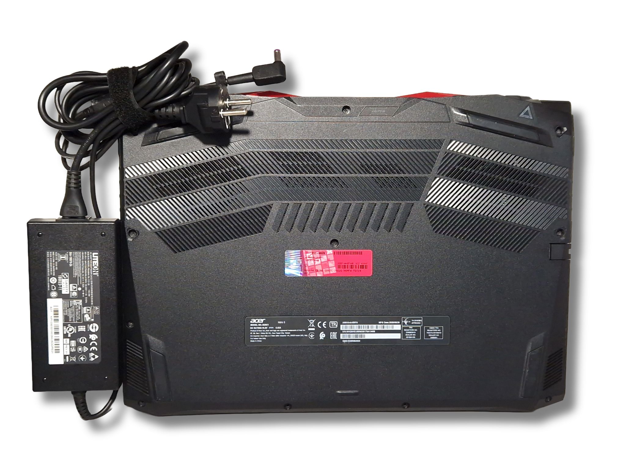 Ігровий ноутбук б/у Acer Nitro 5 144Гц Ryzen 7 4800H 16/512 SSD GTX 1650 Ti 4Гб - фото 5