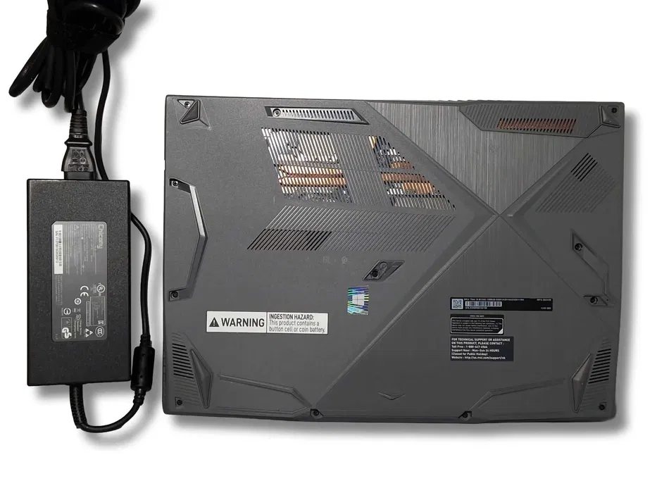 MSI Thin 15 B13UC 144Гц Core i7-12700H 16/512 RTX 3050 - фото 5