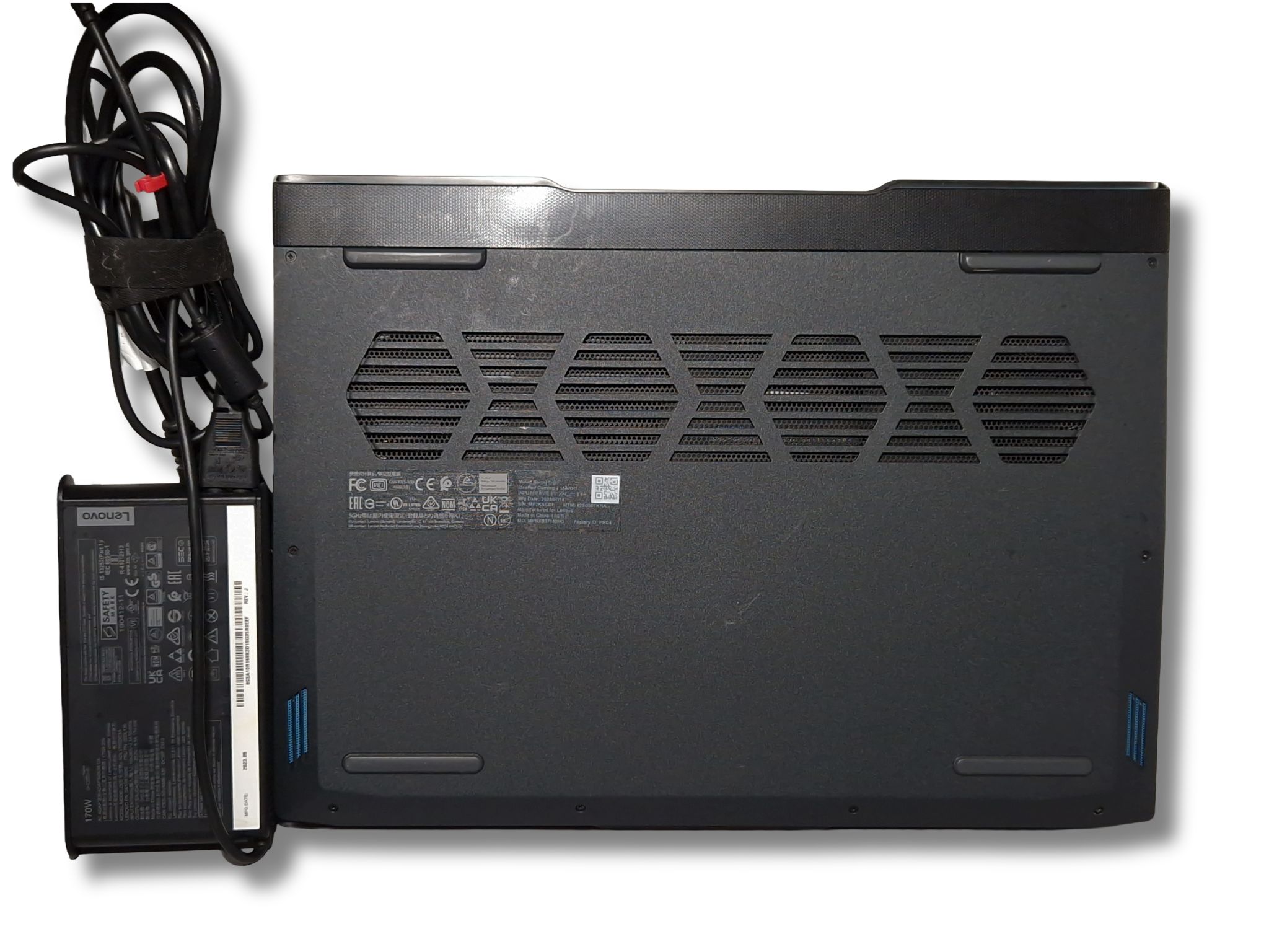 Ігровий ноутбук б/у Lenovo Gaming 3 15.6 IPS 144 Гц Ryzen 5 6600H 16/512 RTX 3050 - фото 5