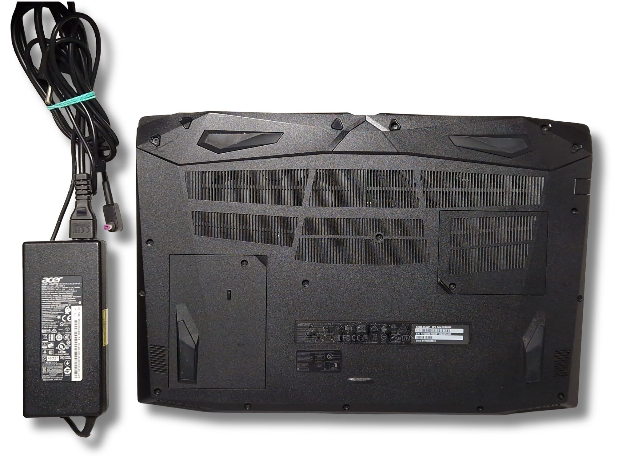 Ігровий ноутбук б/у Acer Nitro 5 IPS i5-8300H 8/128+1Тб GTX 1050 4Гб - фото 5