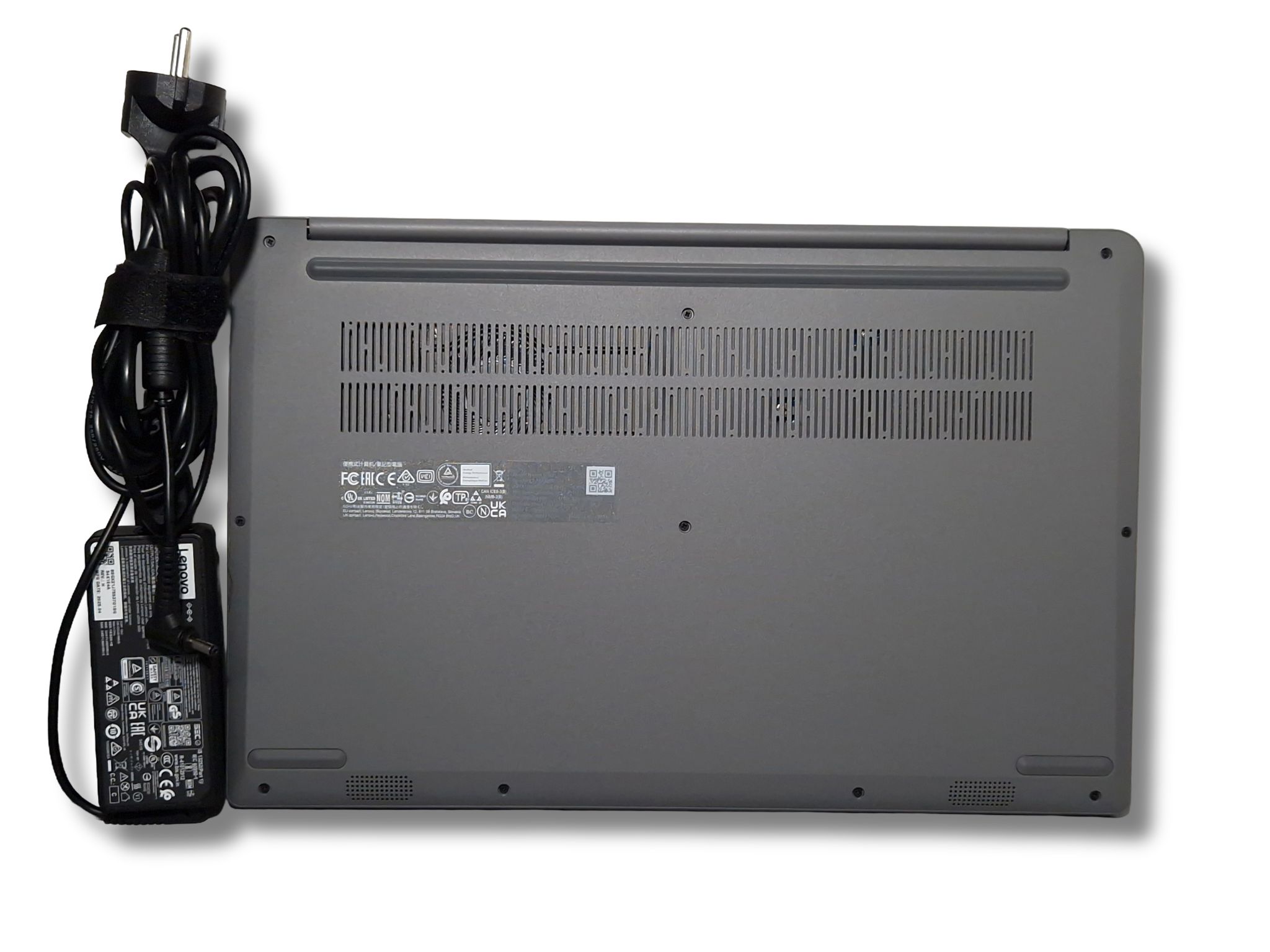 Ноутбук б/у Lenovo Ideapad 1 15AMN7 15.6 IPS Ryzen 3 7320U 4.1ГГц 16/512Гб SSD Стан нового - фото 5