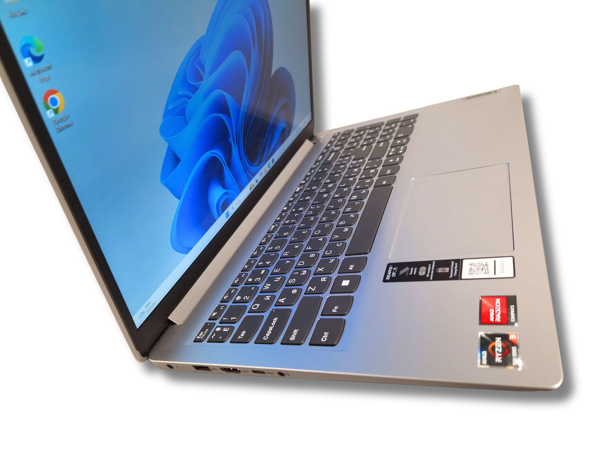 Ноутбук б/у Lenovo Ideapad 1 15AMN7 15.6 IPS Ryzen 3 7320U 4.1ГГц 16/512Гб SSD Стан нового - фото 3